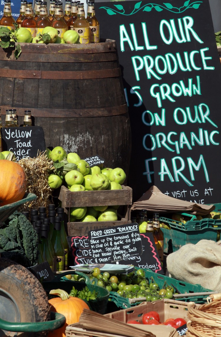 Organic food becomes more and more popular. (Matt Cardy/Getty Images))