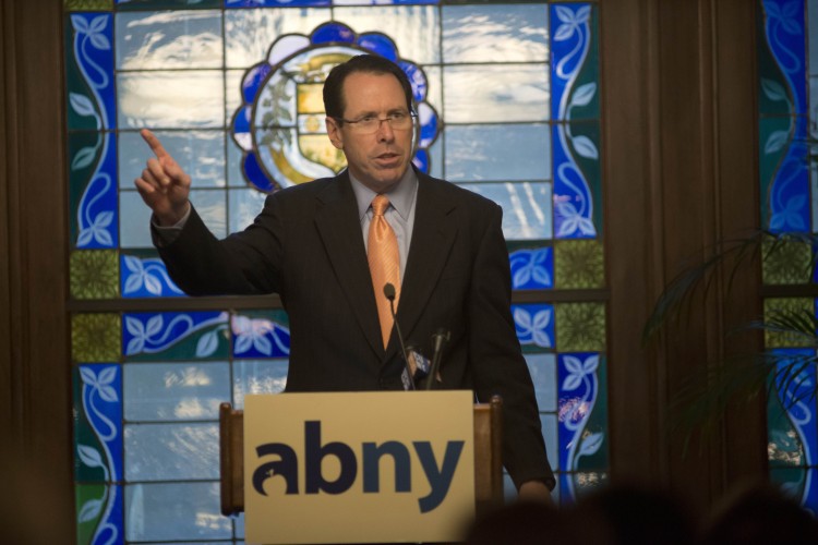 AT&T CEO Randall Stephenson talks about America's mobile future