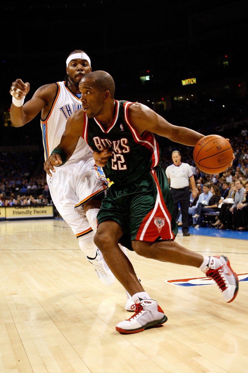 Milwaukee Bucks v Oklahoma City Thunder