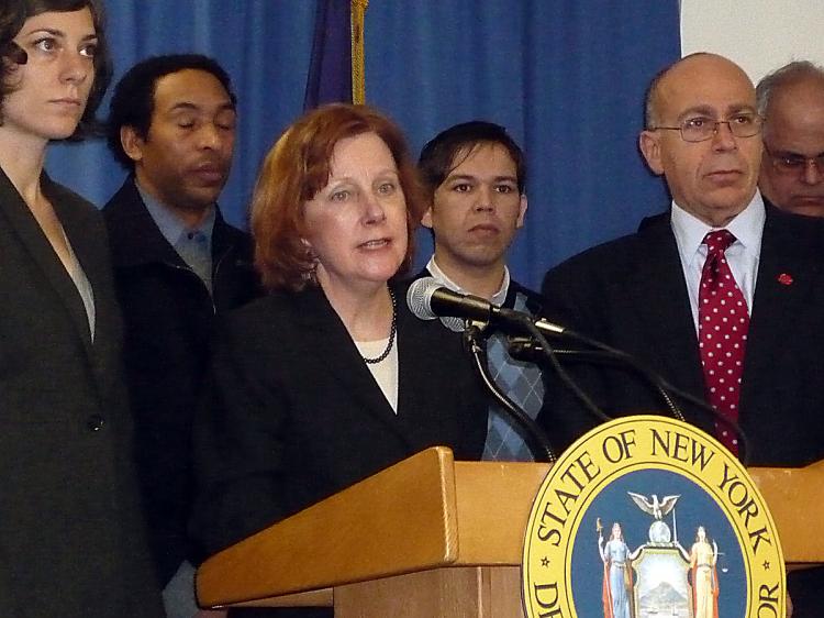 WAGE WATCH: State Labor Commissioner M. Patricia Smith speaking about New York Wage Watch, a new pilot program using community advocacy volunteers to monitor employers for wage infractions.  (Christine Lin/The Epoch Times)