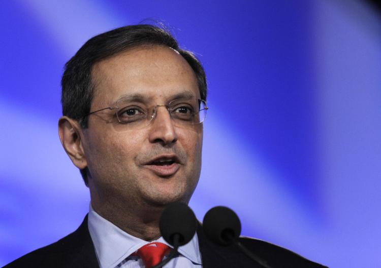 CEO $1 Salary: Vikram Pandit, the Chief Executive Officer of Citigroup, has received $1 in compensation for the past two years but will see a normal salary in 2011. (Bill Pugliano/Getty Images)