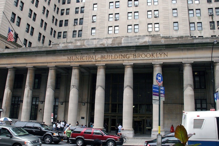 FUTURE ANCHOR: Slated to get new retail and dining establishments, the Brooklyn Municipal Building is expected to be an anchor in downtown Brooklyn, said elected officials on Monday.  (Zack Stieber/The Epoch Times)