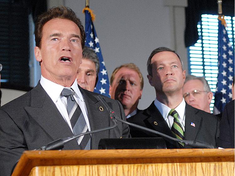 California Governor Arnold Schwarzenegger and Pennsylvania Governor Ed Rendell (R) answer questions after the governors spoke with Sen. Obama and Sen. Biden, December 2, 2008   (William Thomas Cain/Getty Images)