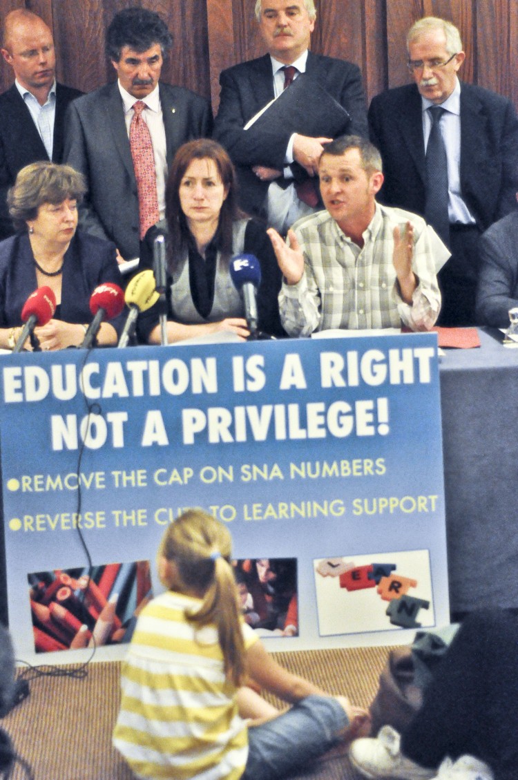 Press conference Bushwell Hotel, Dublin (Martin Murphy/The Epoch Times)