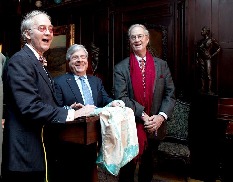 JEWELRY RETURNED: John James (R) and his twin brother Aldon (L) stand with Brooklyn Borough President Marty Markowitz. A taxi driver returned items, valued at $100,000, to James.  (Amal Chen/The Epoch Times)