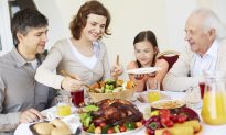 Retail Workers Should Spend Thanksgiving With Family, Not Customers