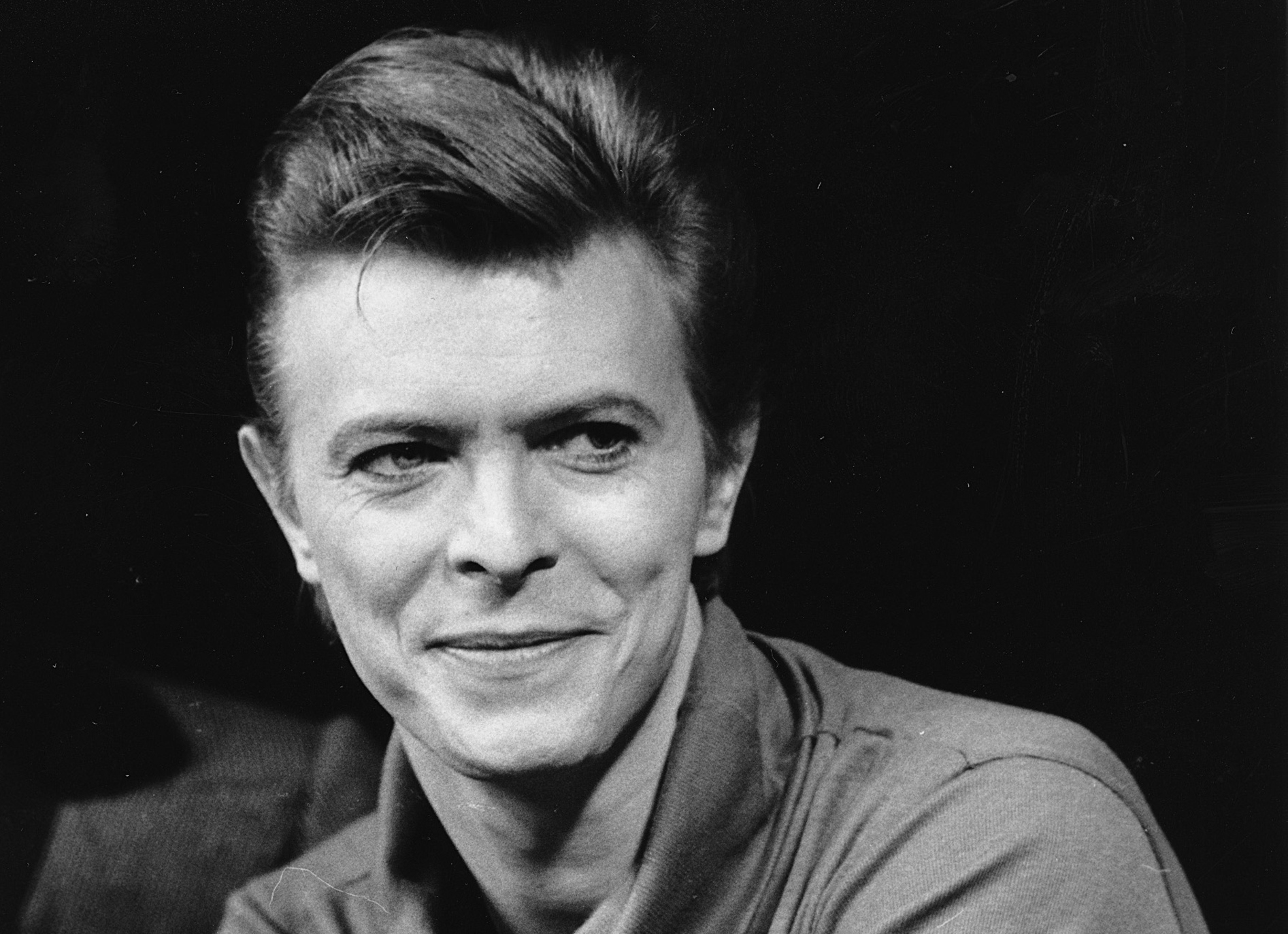 Despite Worldwide Fame, Bowie Kept Illness a Secret | David Bowie ...