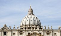 Chinese Transplant Doctor Accused of Ordering Executions Speaks at Vatican