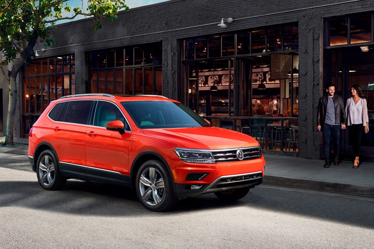 2018 Volkswagen Tiguan SEL Premium with 4Motion