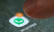 WhatsApp Curbs Message Forwarding in Bid to Deter India Lynch Mobs