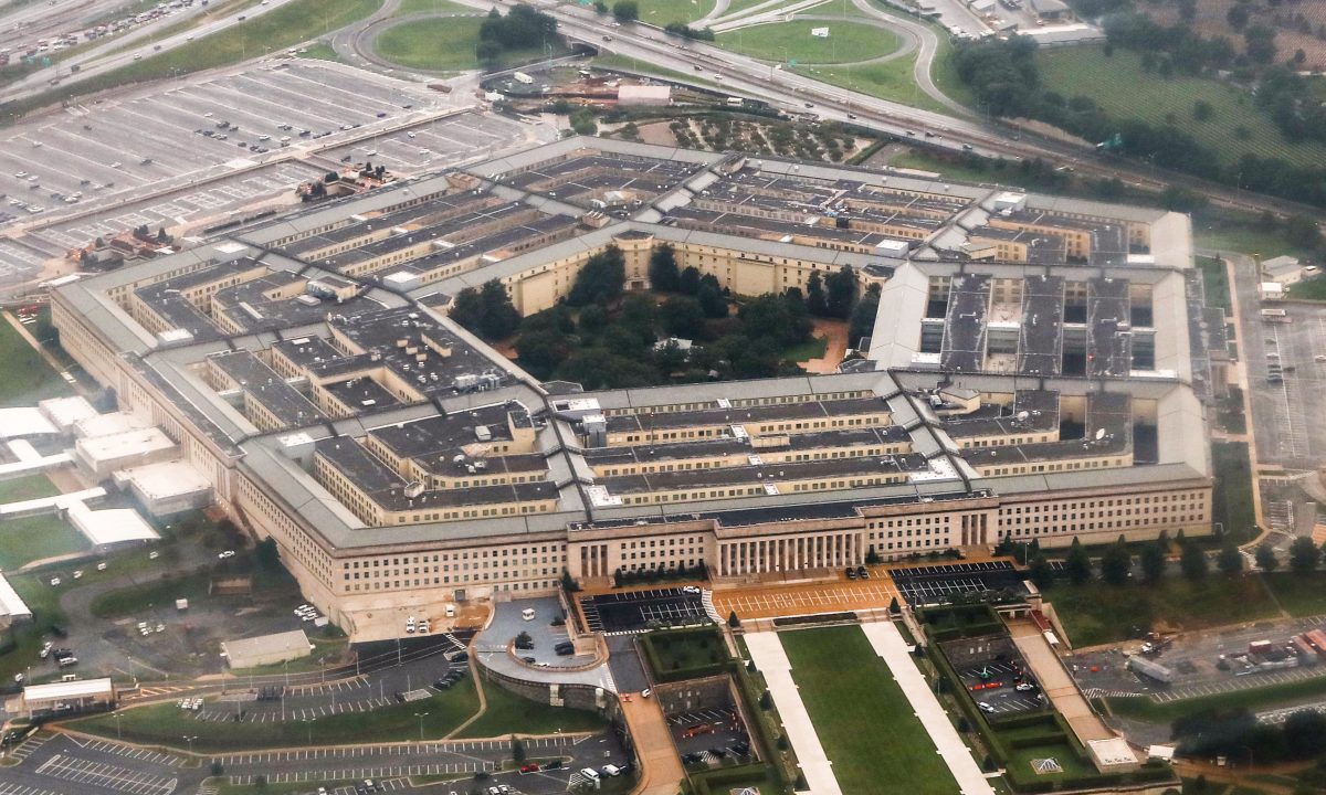 Pentagon Analyst Who Flagged FBI Spy in 2016 Had Clearance Revoked, Pay ...