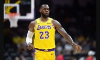 LeBron James Makes His Lakers Preseason Debut