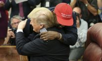 Kanye West Gives Speech in Georgetown Apple Store After White House Visit