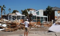 Death Toll From Michael Seen Rising as Florida Towns Remain Cut Off