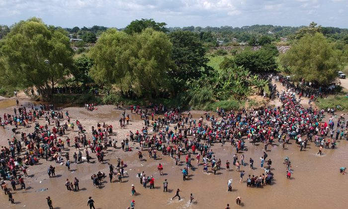 migrants-reaching-mexico.jpg