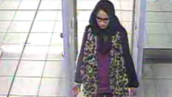 Shamima Begum in a surveillance photo