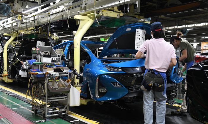 Production line at the Toyota's Tsutsumi assembly plant, Aichi prefecture.   (TOSHIFUMI KITAMURA/AFP/Getty Images)