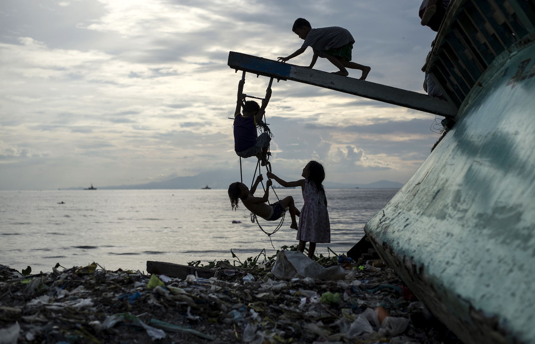 Filipino children in Philippines