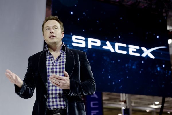 O CEO da SpaceX, Elon Musk, em Hawthorne, Califórnia, em 29 de maio de 2014 (Kevork Djansezian / Getty Images)