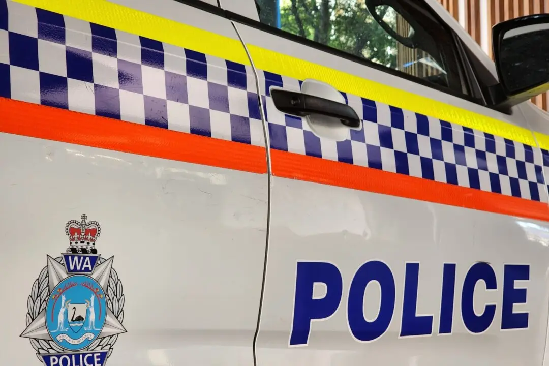 6 Undocumented Chinese Arrivals Found Wandering Remote Western Australia