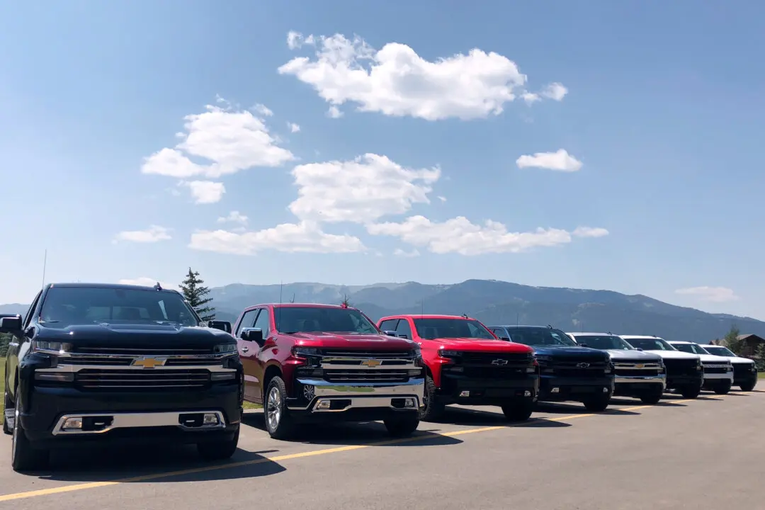Carmakers Draw on Pickups, Tariff Refunds, and Service Revenue Amid EV Losses