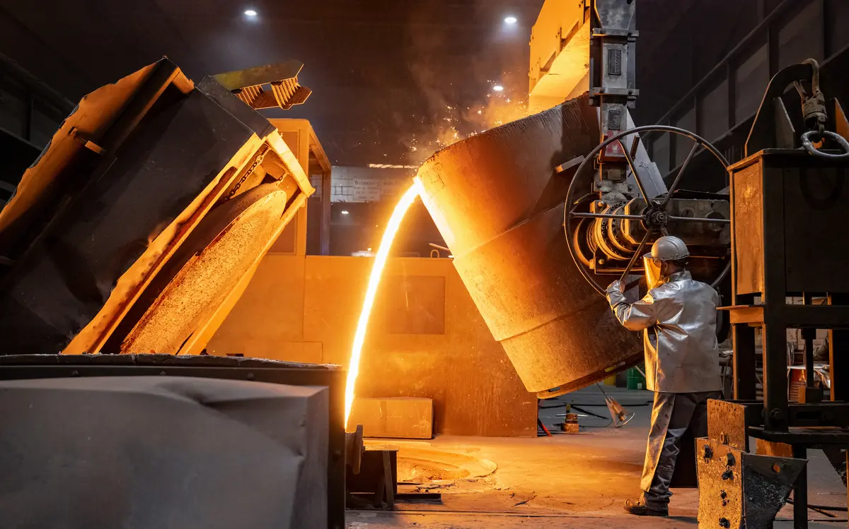 EU Mulls Free Carbon Allowance Rules for Heavy Industry Through 2030