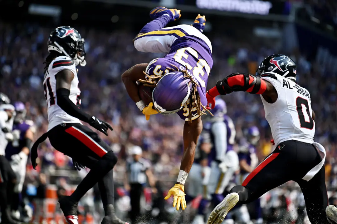 Top 5 Moves by NFL Teams on First Official Day of Free Agency