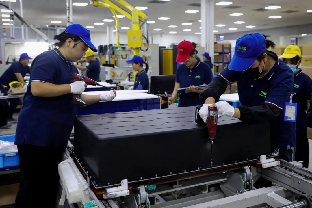 Chinese Battery Firm Loses Ohio Incentives for Failing to Meet Job, Investment Targets