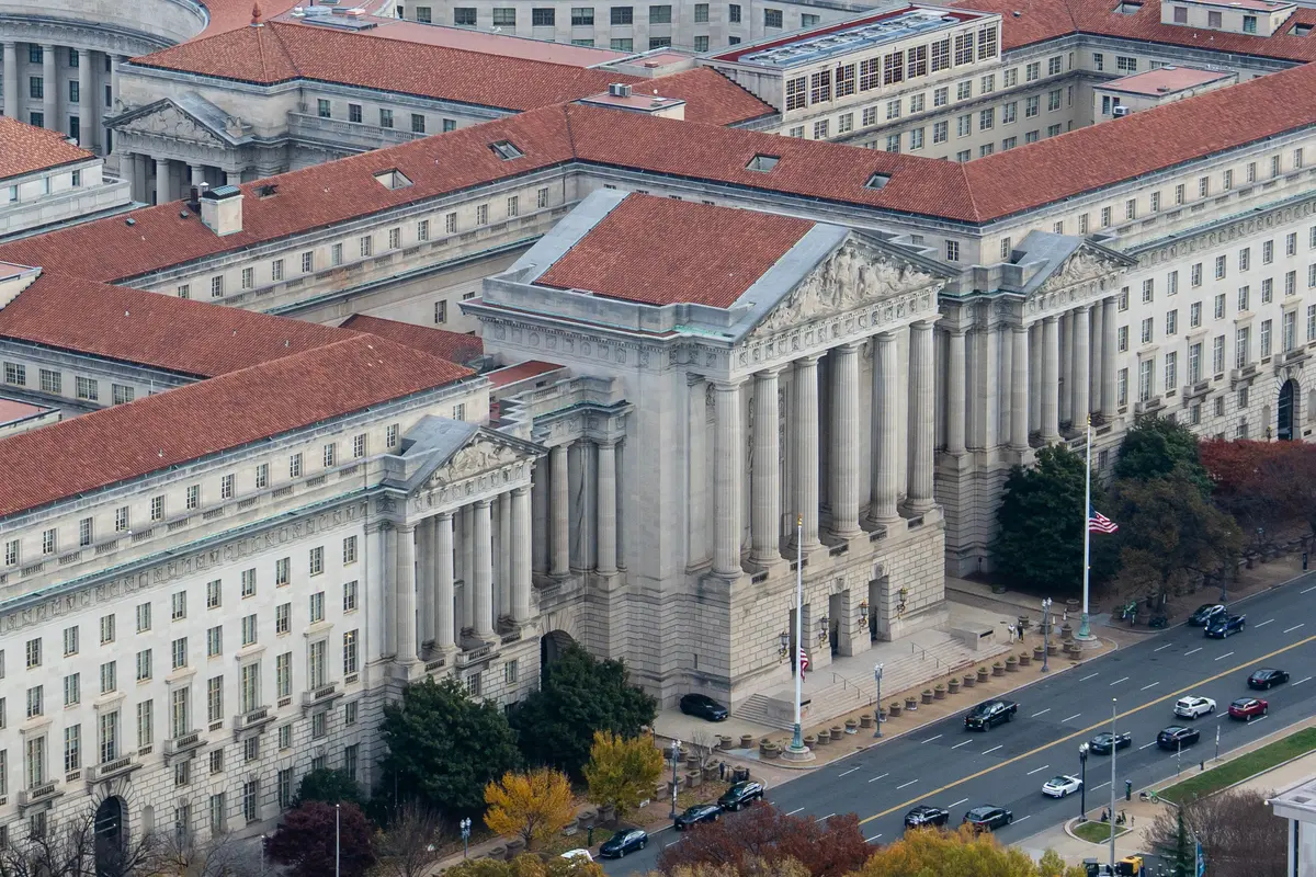 Taxpayers Will Now See IRS’s Math When It Changes Their Returns thumbnail