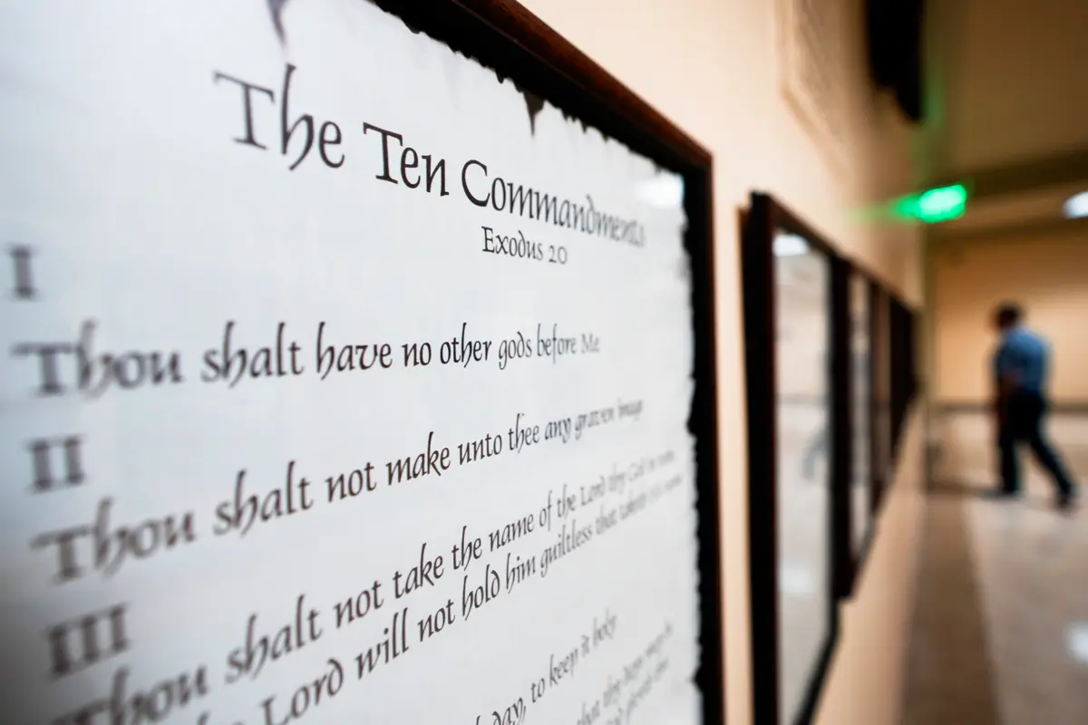 Judge Strikes Down Law Requiring Display of Ten Commandments in Arkansas Classrooms