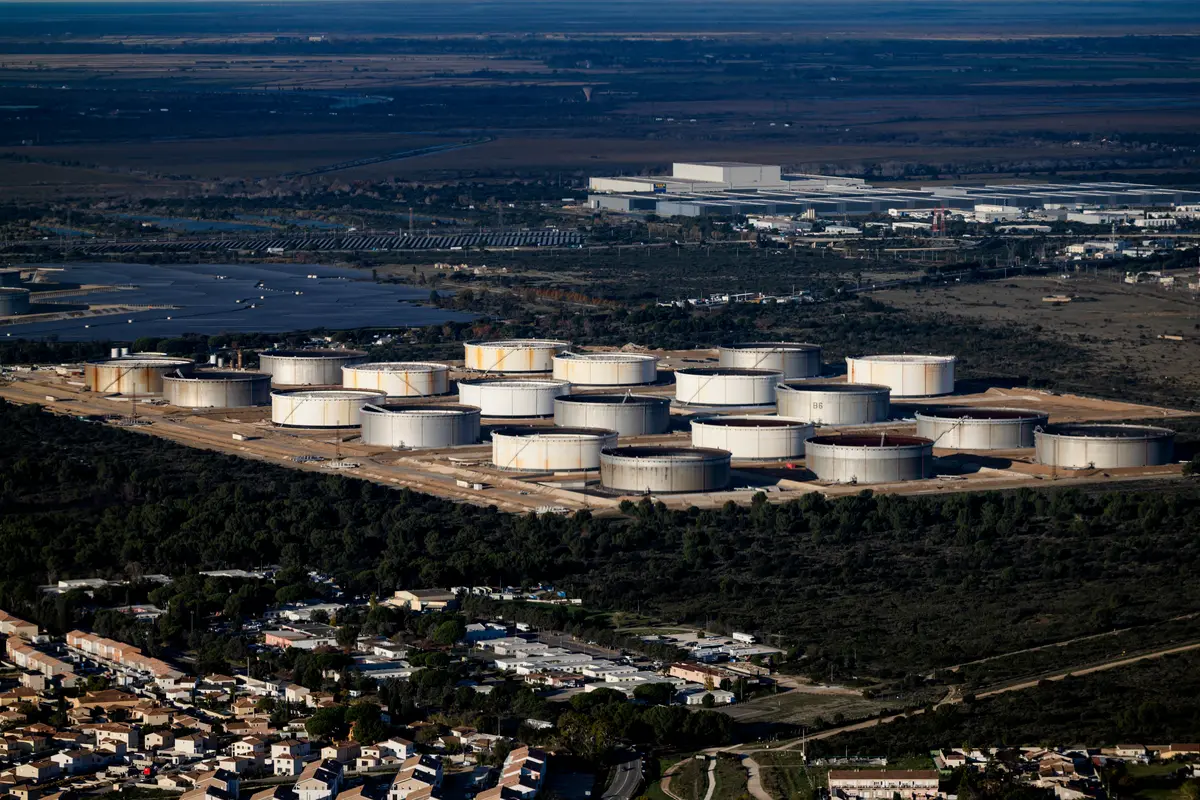 G7 Holds Off on Releasing Emergency Oil Reserves