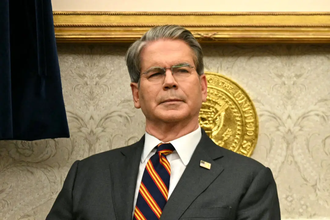 Treasury Secretary Says US Can Easily Cover Any Tariff Refunds