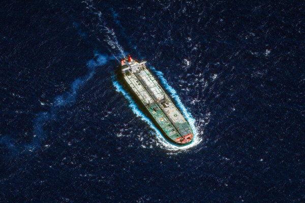 US Forces Board Venezuela-Linked Sanctioned Oil Tanker in North Atlantic; House Panel Examines Minnesota Fraud Allegations