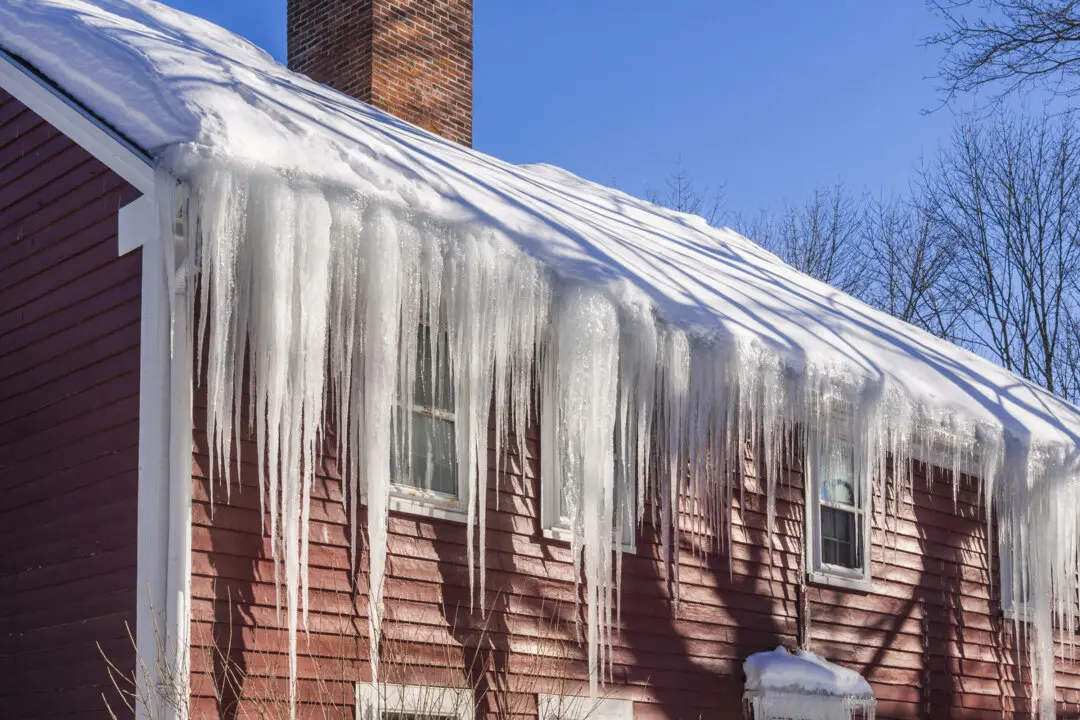 Ask Angi: What Can I Do About Frozen Gutters?