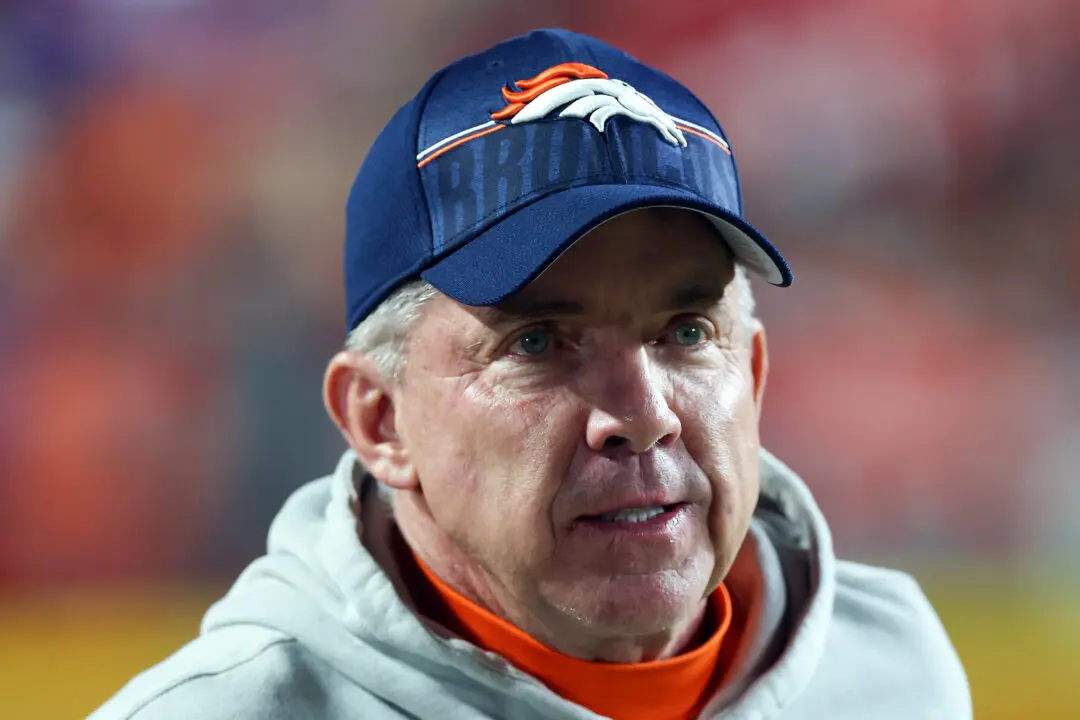 Chiefs’ ‘Champion’s Heart’ Earns Respect From Broncos’ Sean Payton Despite Loss