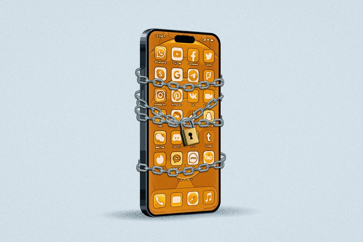 I Tried Living Without a Smartphone for 30 Days–Here’s What Happened thumbnail