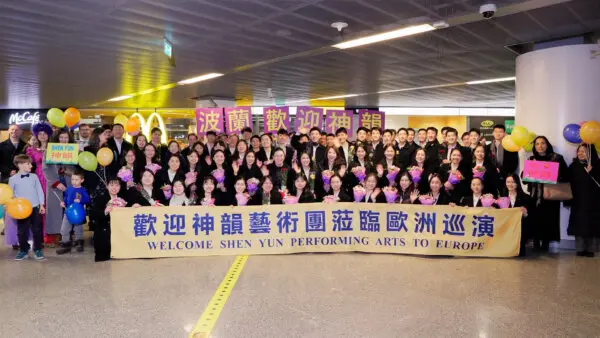 Shen Yun Arrives in Poland for 14 Performances in 4 Cities