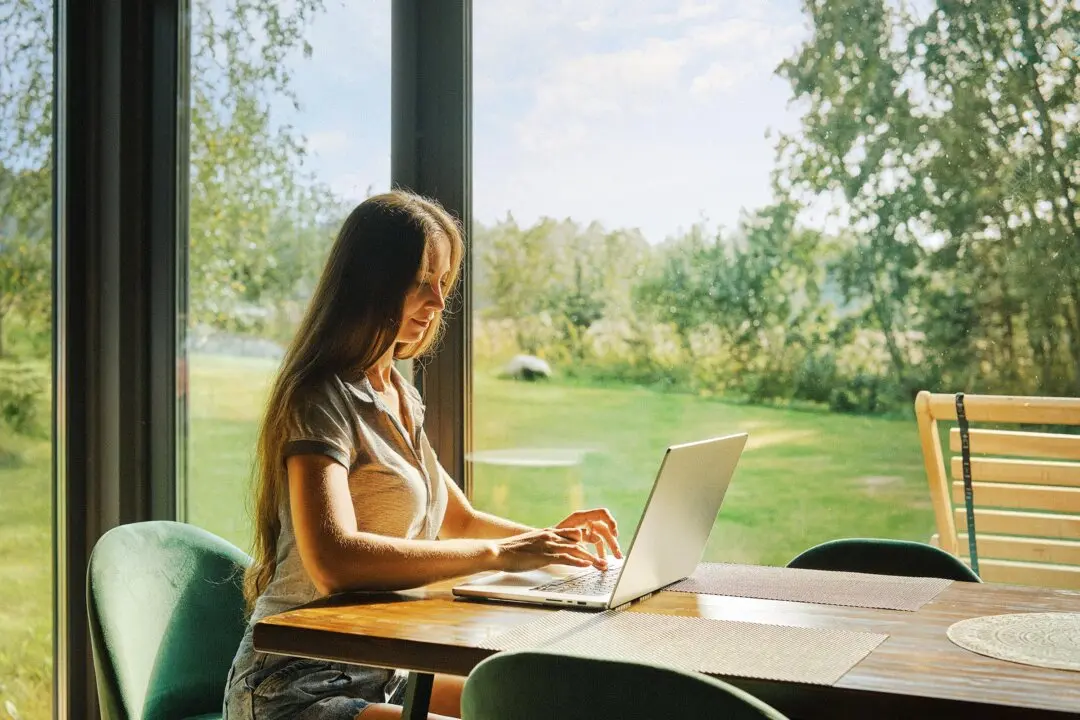 Daylight Exposure Linked to Better Blood Sugar Control, Study Finds