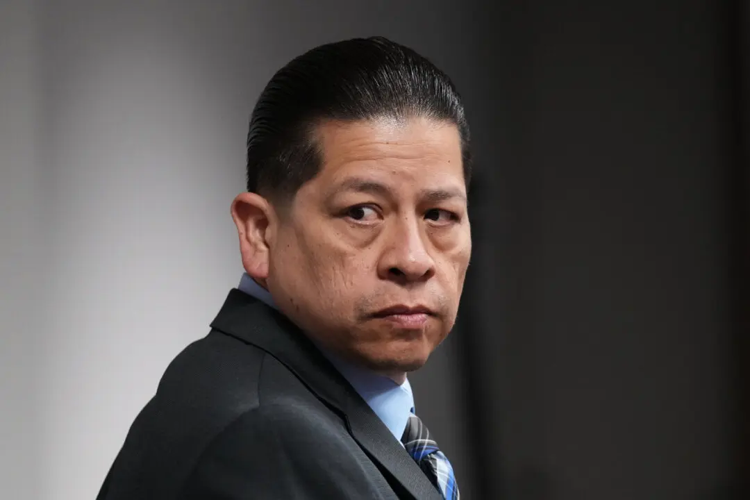 Uvalde Schools Officer Did Nothing Until It Was Too Late During Shooting, Prosecutor Says