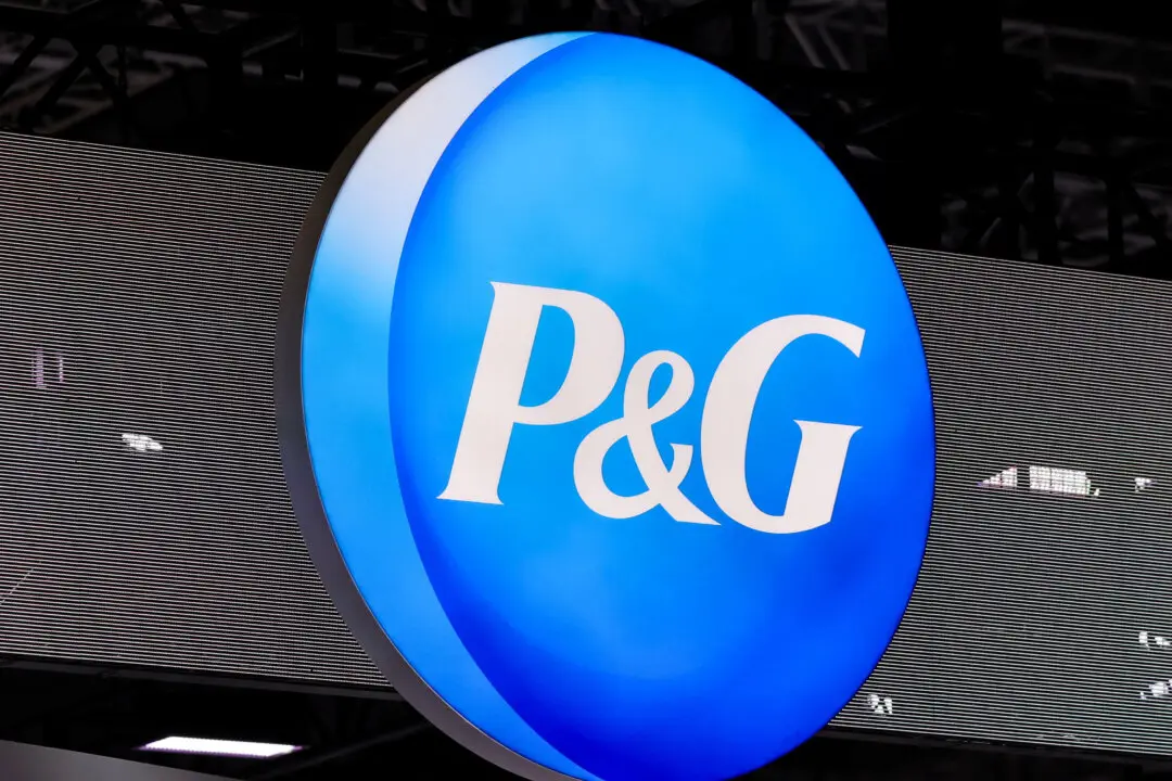 Crest Toothpaste Packaging Changed to Address Fluoride Concerns