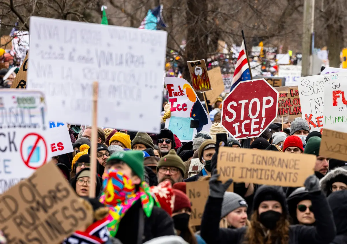 Tens of Thousands Join Protests in Minneapolis After ICE Shooting thumbnail