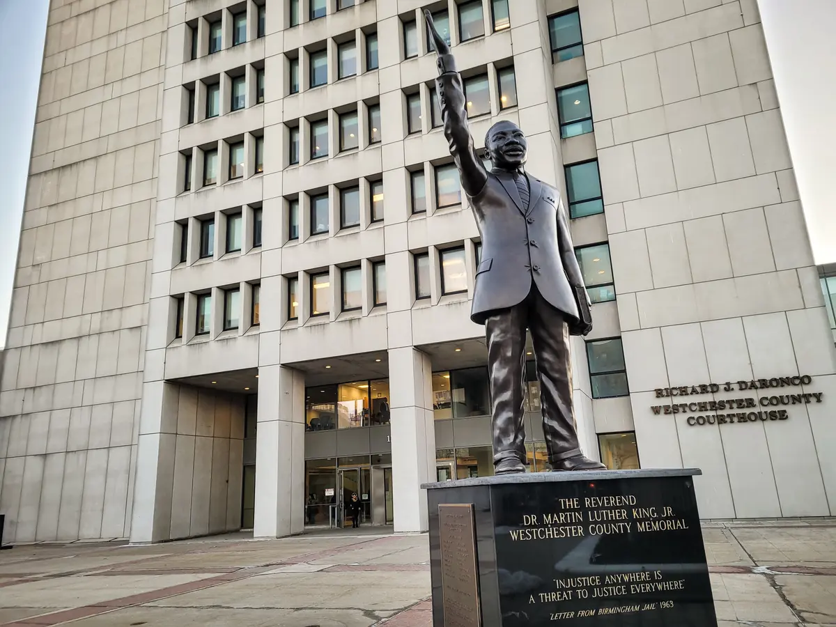 Jury Finds Doctors Liable for Malpractice in Gender Surgery Lawsuit