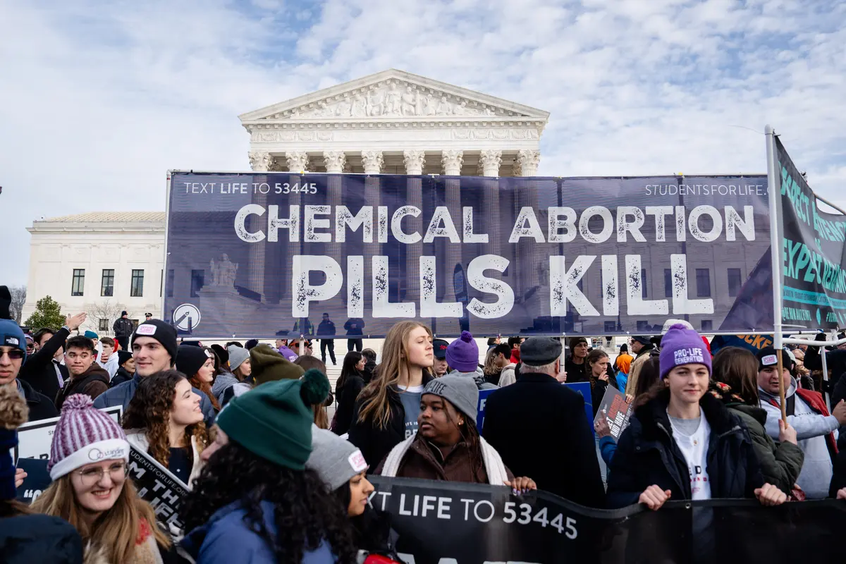 Pro-Life Advocates Urge Trump Admin to Restrict Abortion Pill