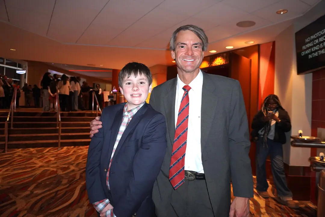 Lawyer Calls Shen Yun ‘A Force for Positive Change’