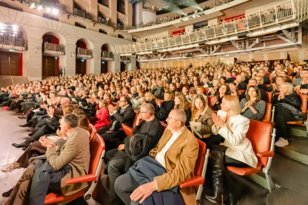‘Simply Magnificent’: Shen Yun Captivates Italy’s Elite in Ancona