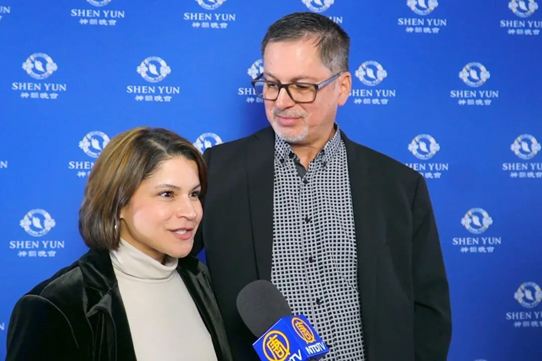 Lakeland Audience Members Praise Shen Yun’s Costumes, Choreography and Stories