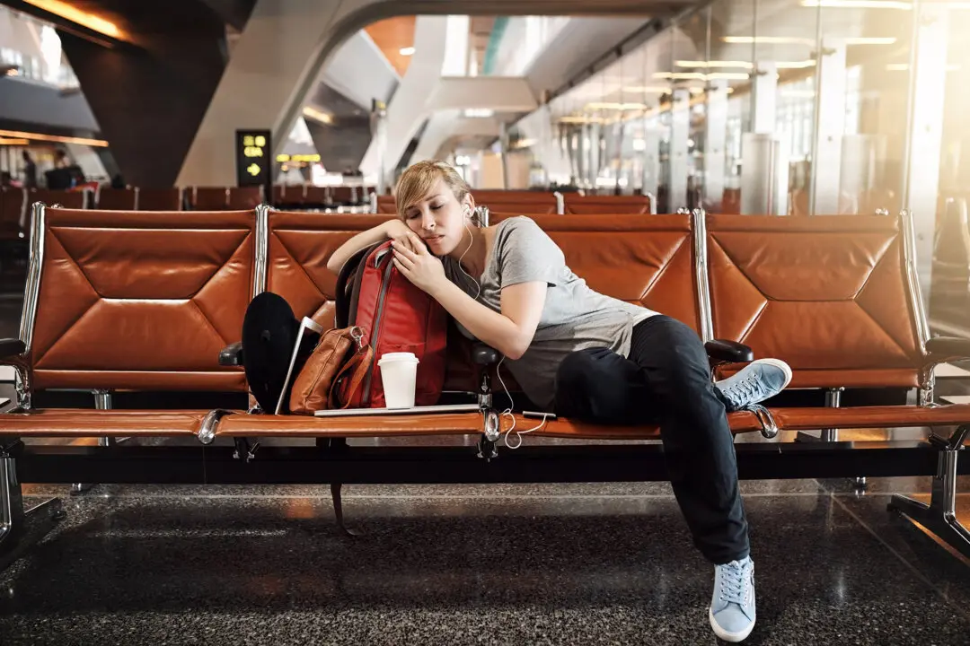 Jet Lag: Dealing With the Messy, Chaotic Biology of Crossing Time Zones