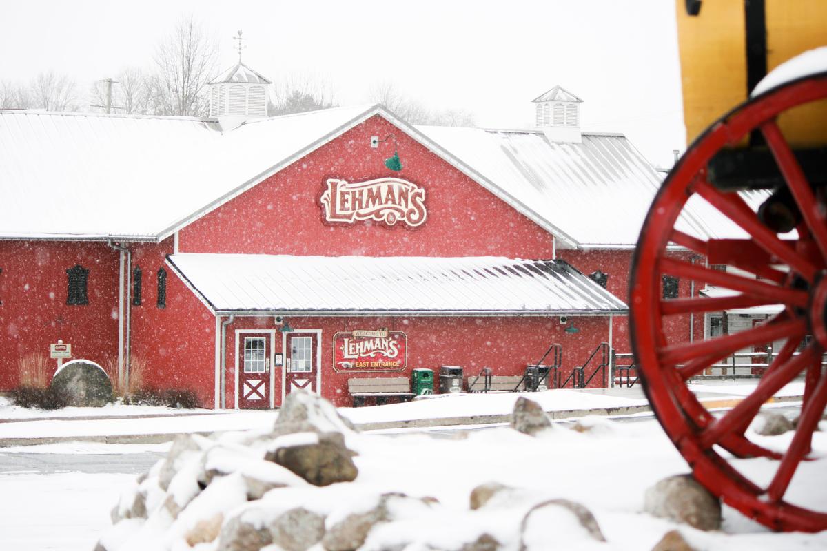 Simpler Life Remains the Draw of Ohio ‘Low-Tech Superstore’