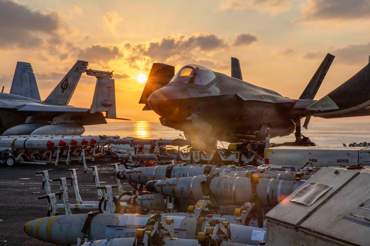 US Forces Launch New Strikes on Iran, Trump Warns Ceasefire May Collapse