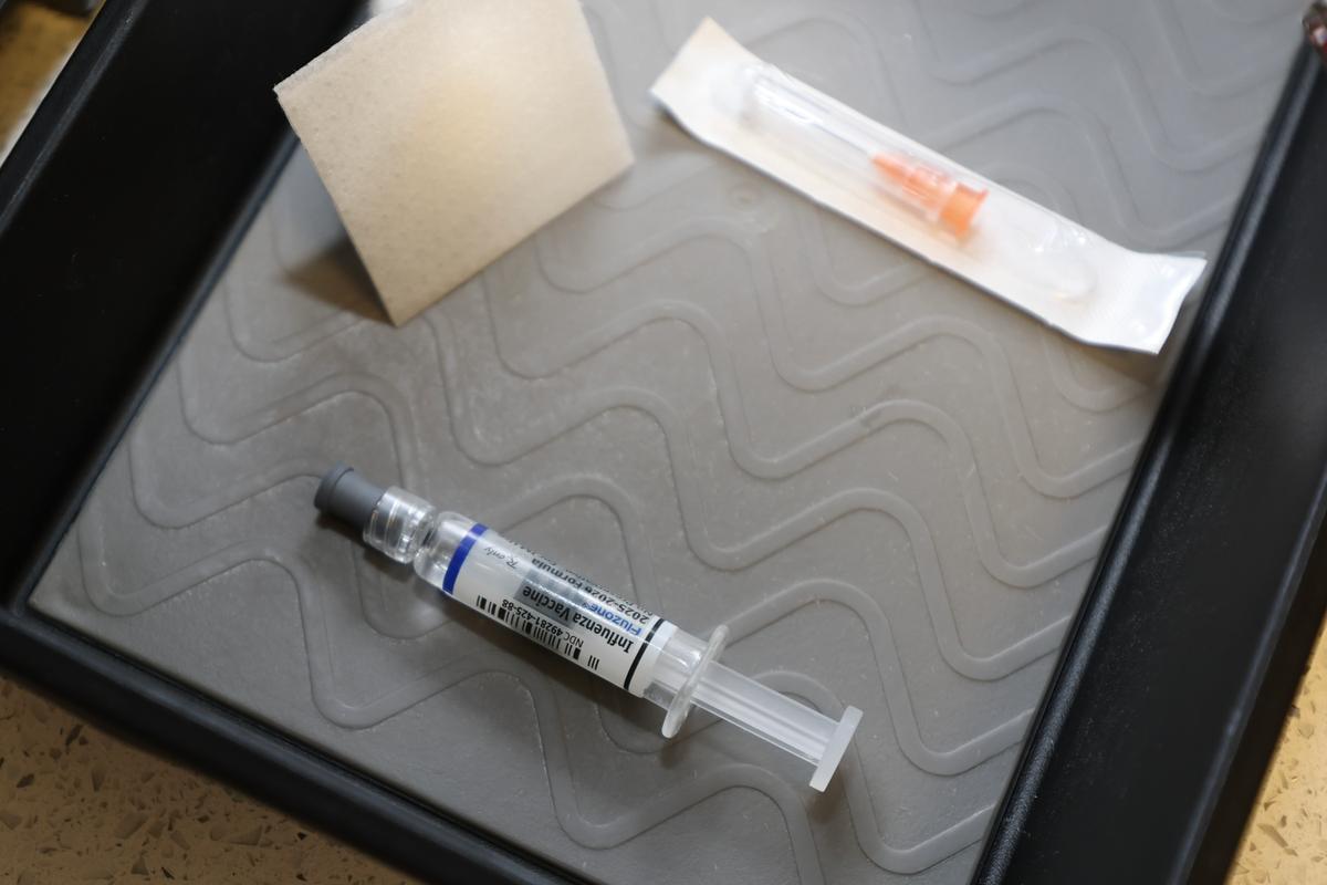 Influenza Vaccine Effectiveness Lower in Recent Months, Preliminary Data Show